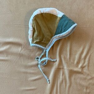 Briar Color Block Baby Bonnet 18-24 mo